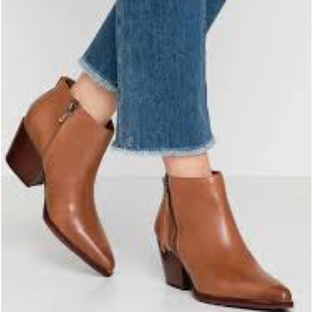 Sam Edelman Booties, size 8m, like new condition in box.